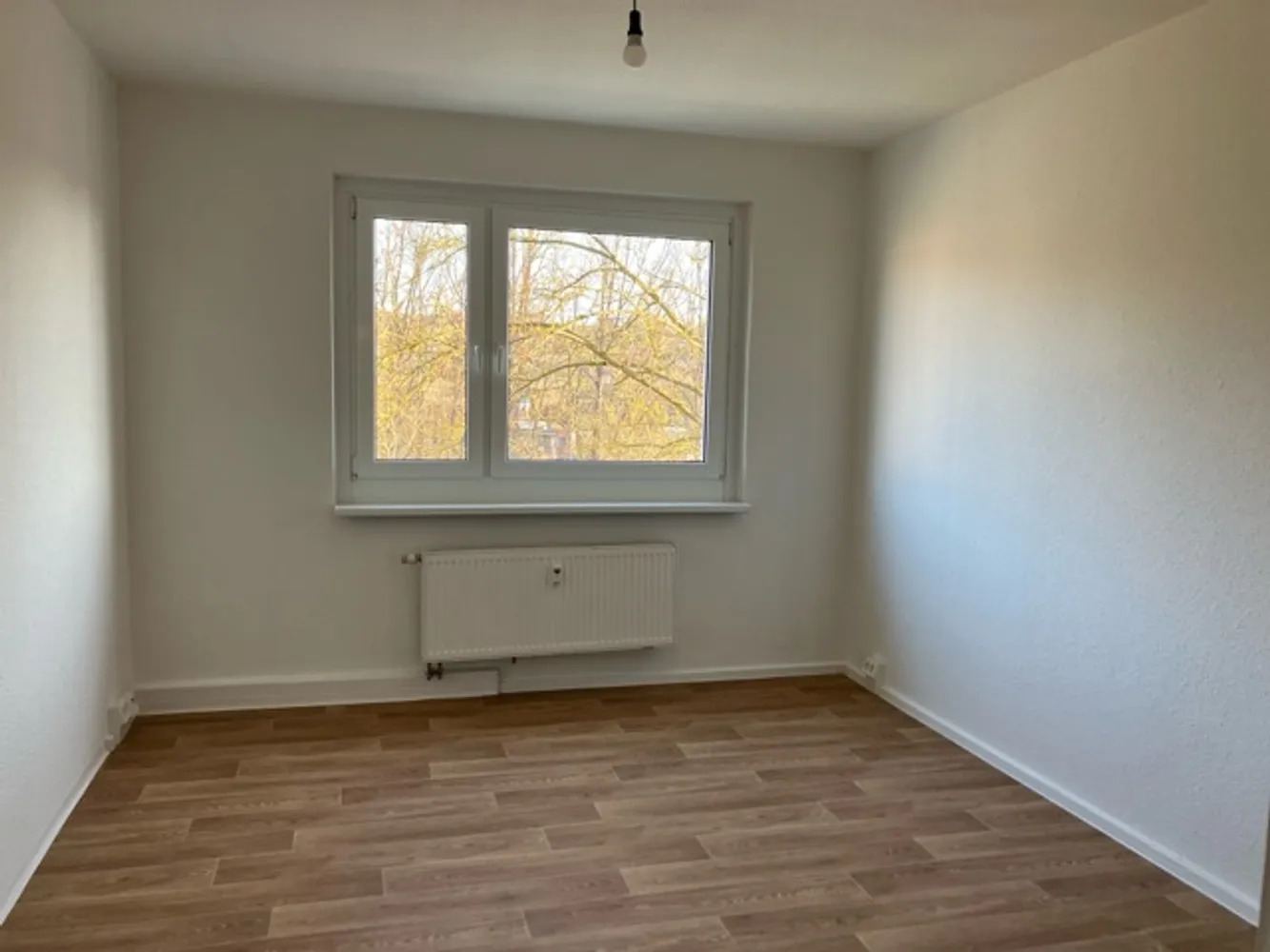 4 Zimmer Wohnung mit 89 m² in Gera – Bild 2