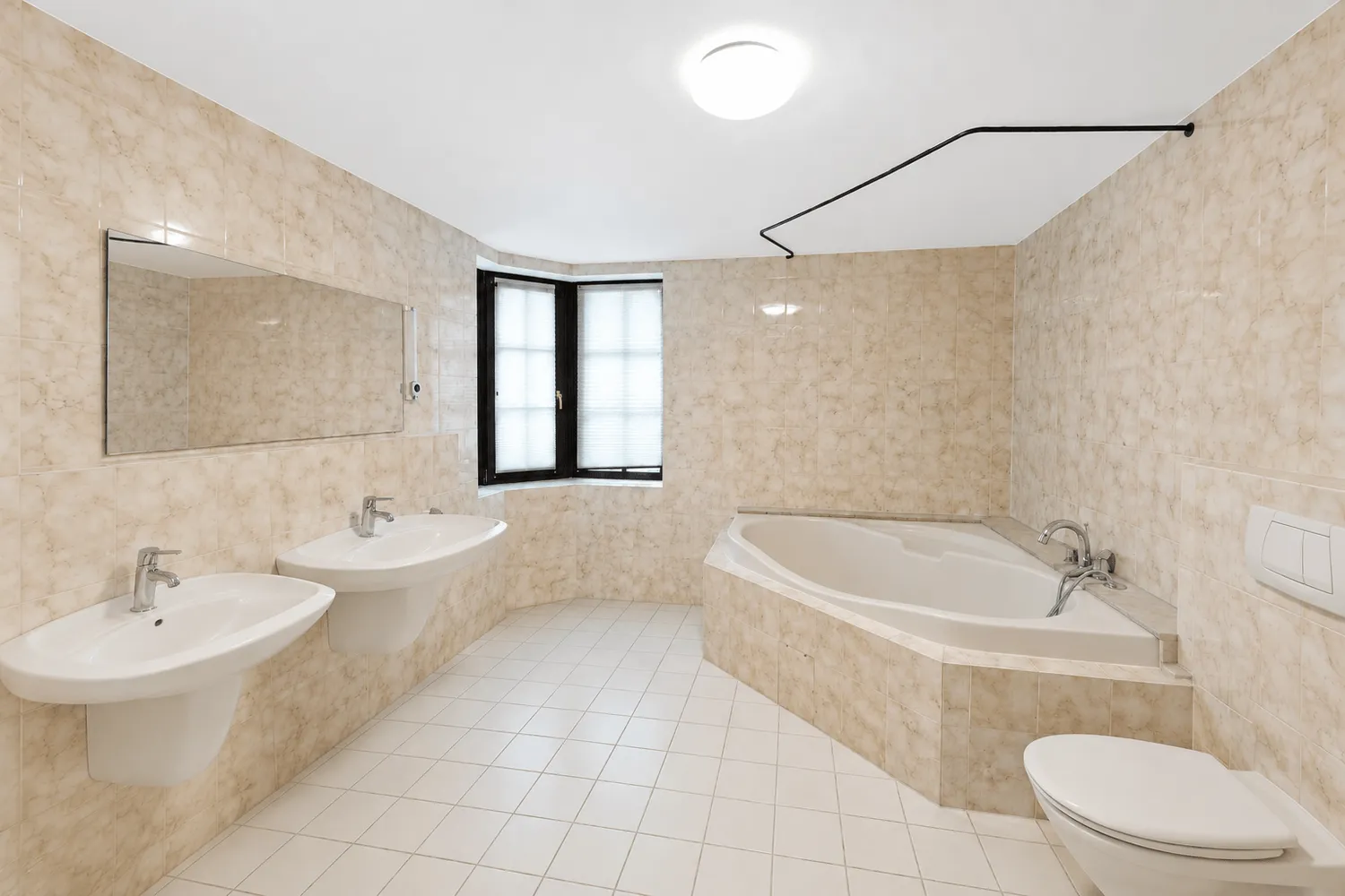 3 Zimmer Wohnung mit 160 m² in Frankfurt am Main – Bild 9