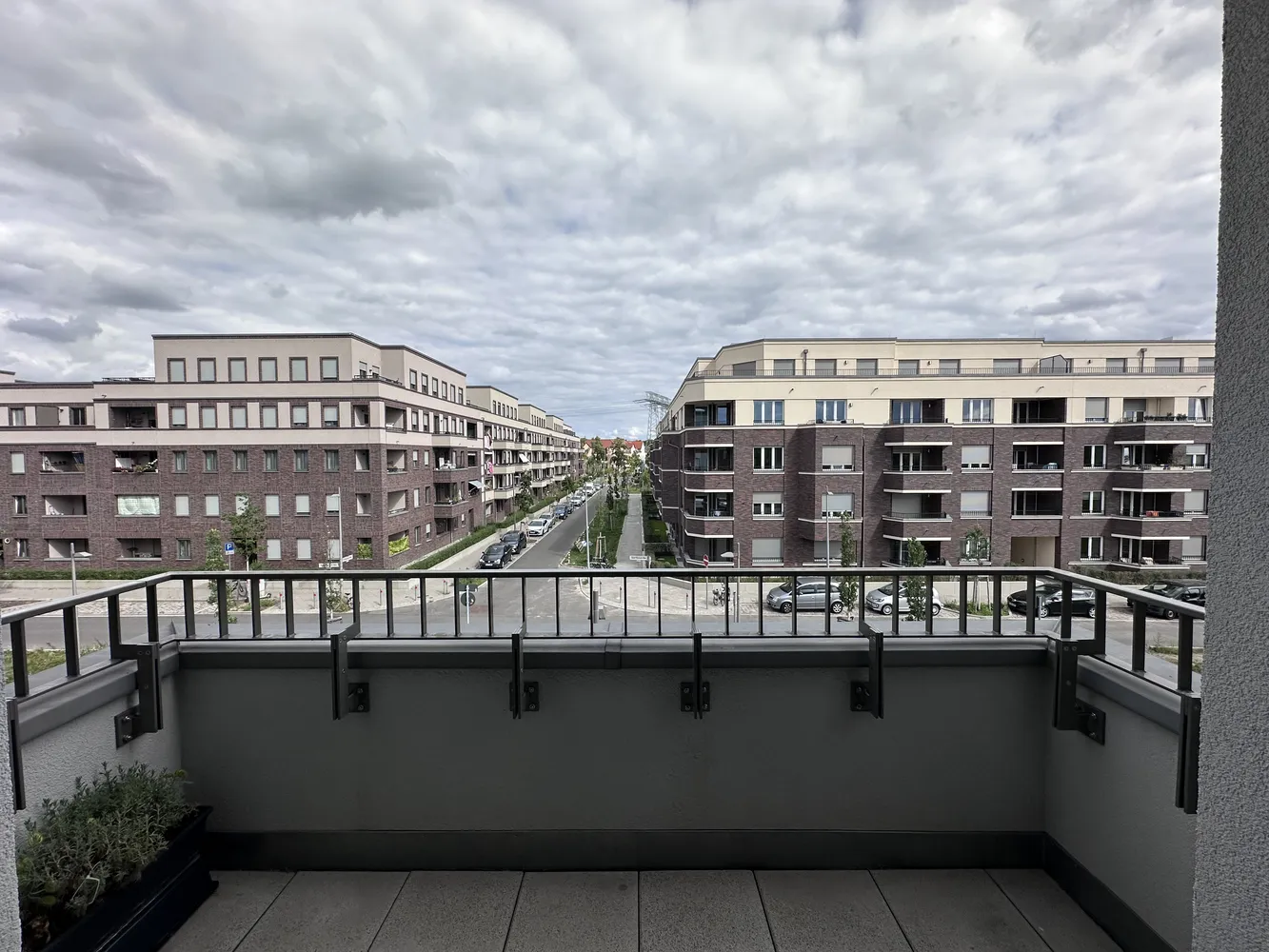 2 Zimmer Wohnung mit 65 m² in Berlin – Bild 1
