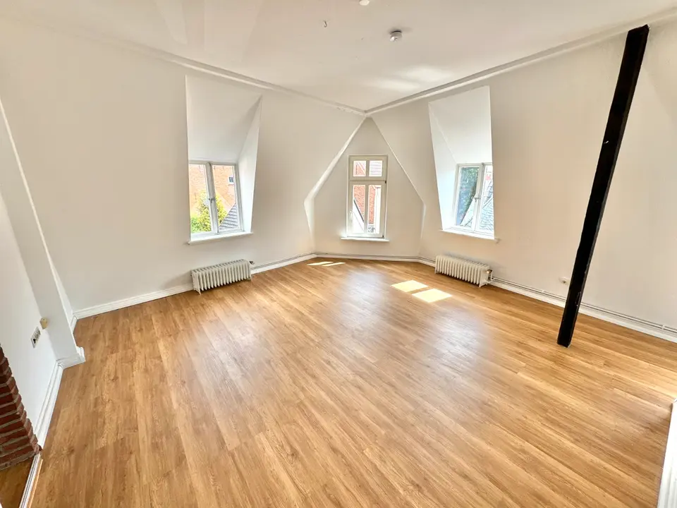 2 Zimmer Wohnung mit 58 m² in Leer – Bild 1