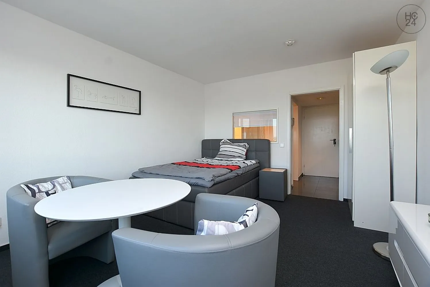 1 room apartment with 25 m² in Stuttgart – Photo 1