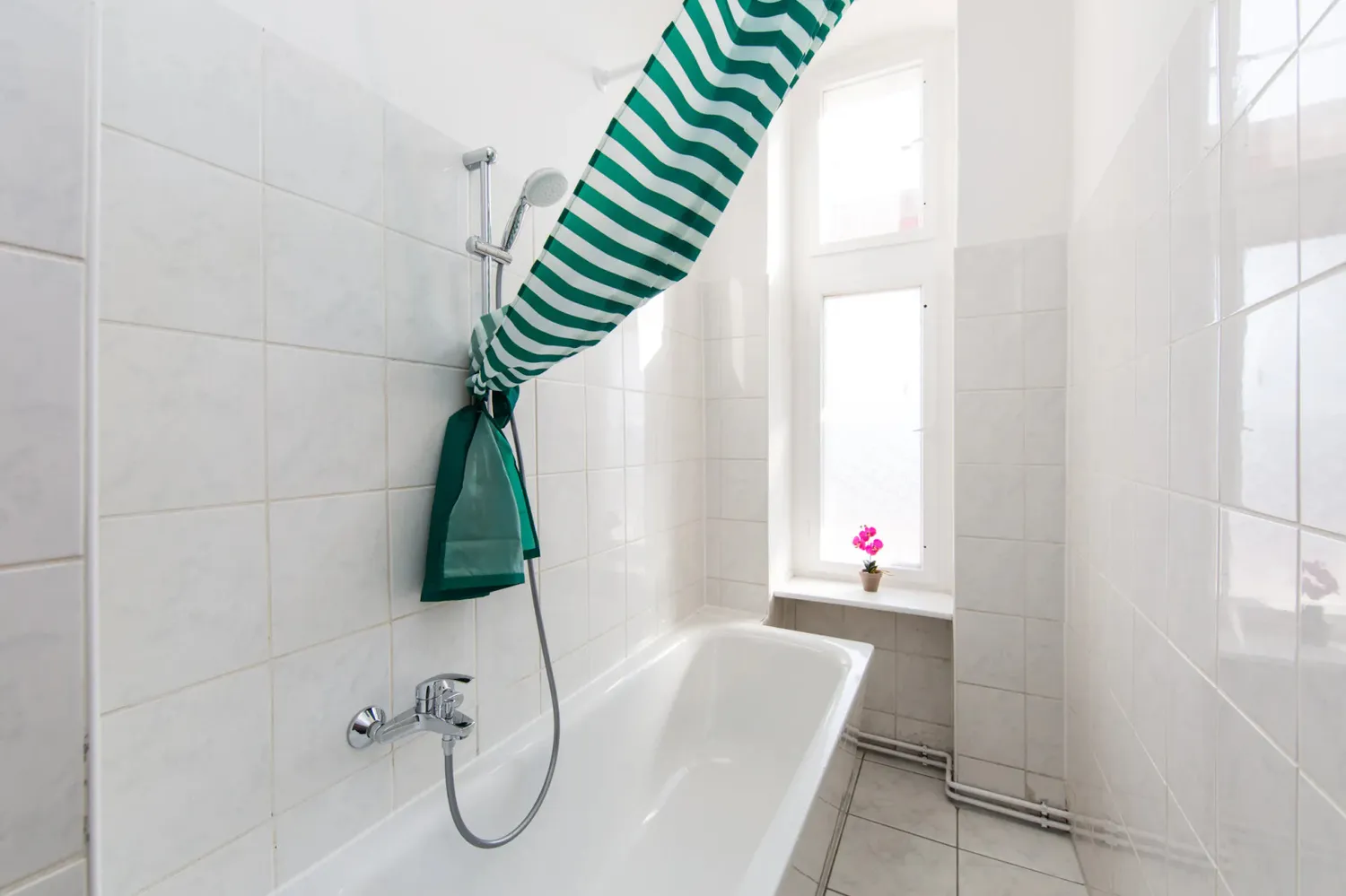 Shared room with 10 m² in Berlin – Photo 2