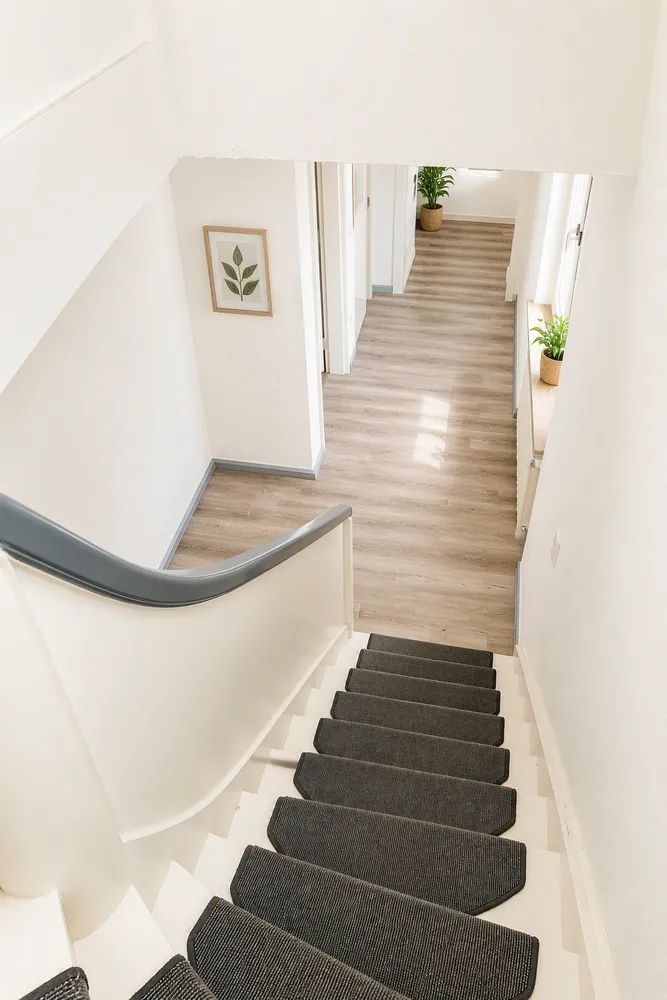 6 Zimmer Wohnung mit 137 m² in Krefeld – Bild 2