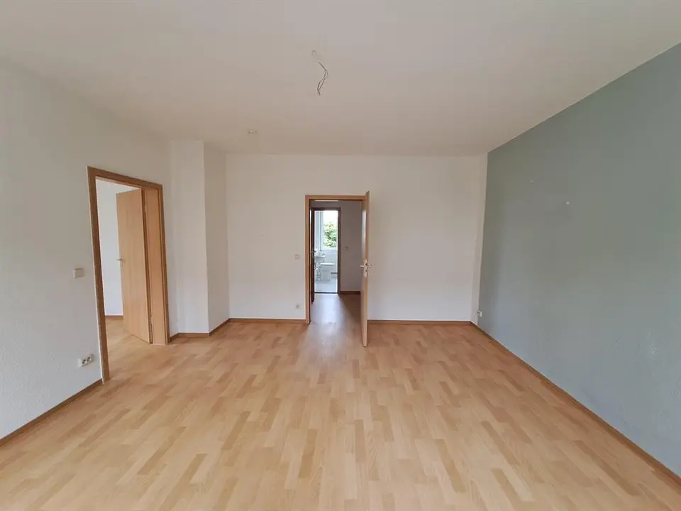 3 Zimmer Wohnung mit 66 m² in Bitterfeld-Wolfen – Bild 2