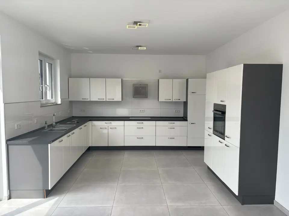 6 Zimmer Haus mit 261 m² in Saarbrücken – Bild 7