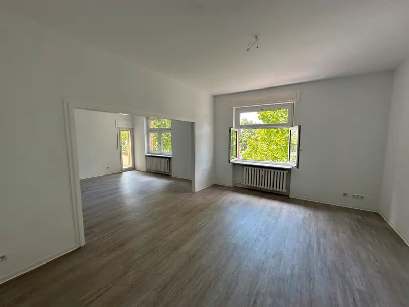 4 Zimmer Wohnung mit 140 m² in Bruchsal – Bild 1