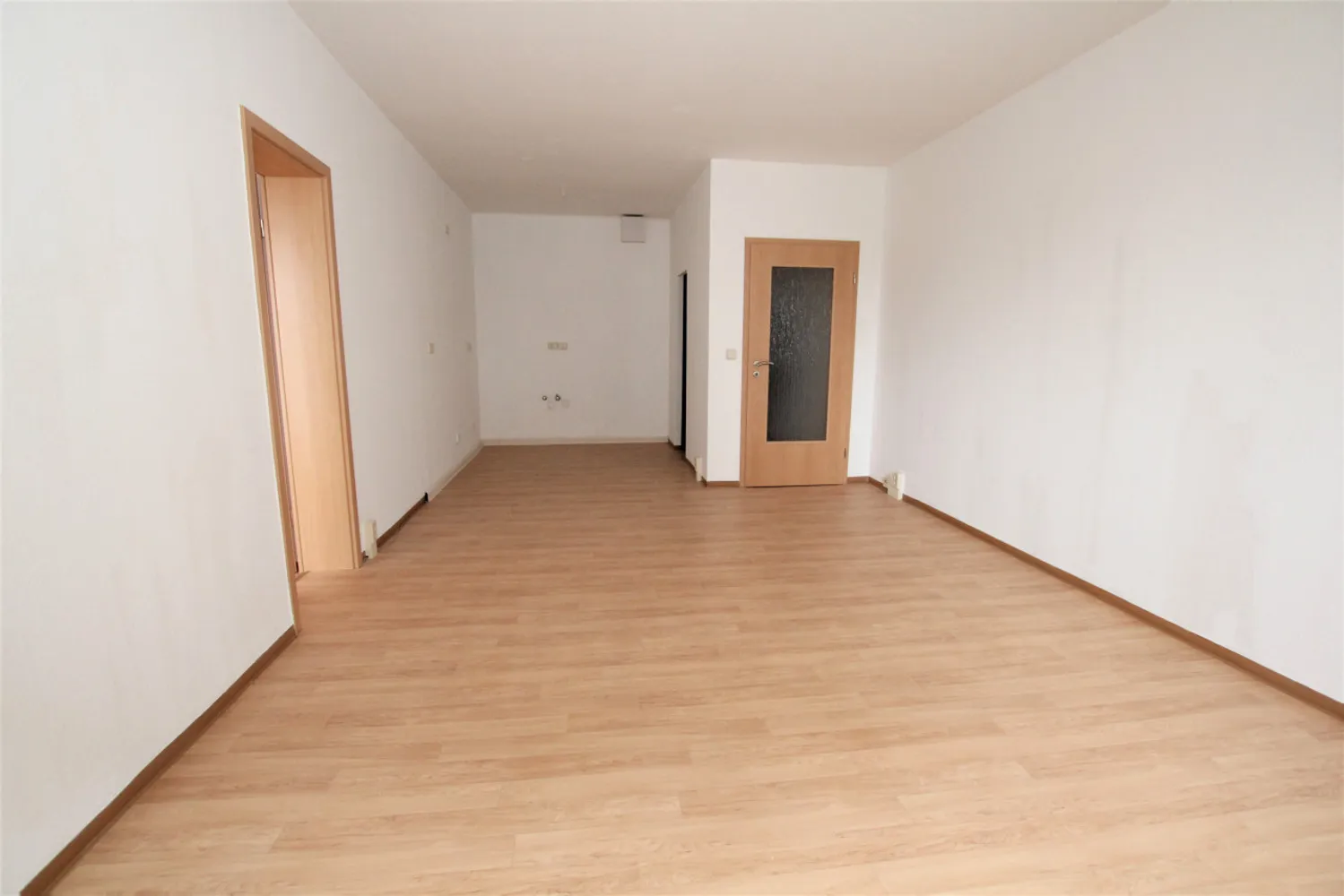 2 Zimmer Wohnung mit 55 m² in Suhl – Bild 8