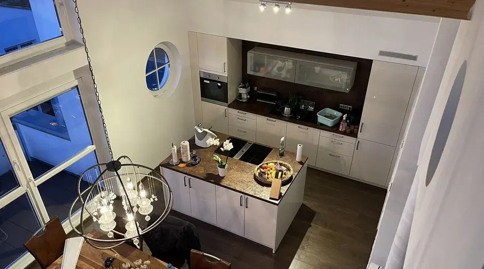 7 Zimmer Wohnung mit 213 m² in Tuttlingen – Bild 2