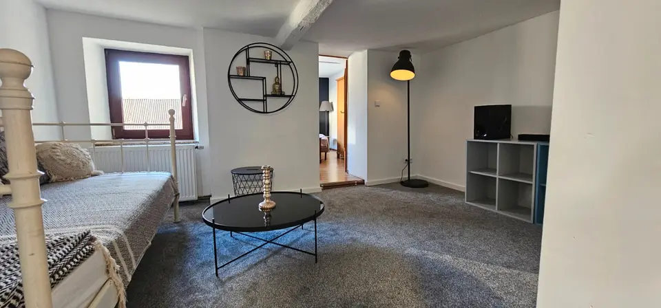 WG-Zimmer mit 75 m² in Koblenz – Bild 2