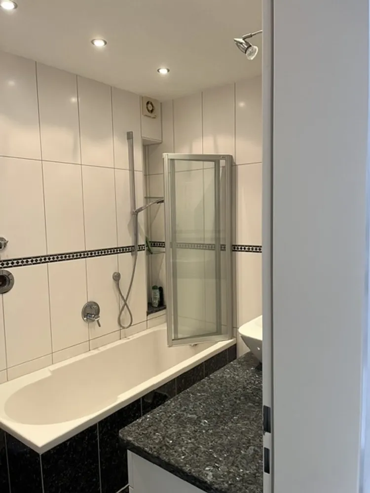 4 Zimmer Wohnung mit 120 m² in Köln – Bild 12
