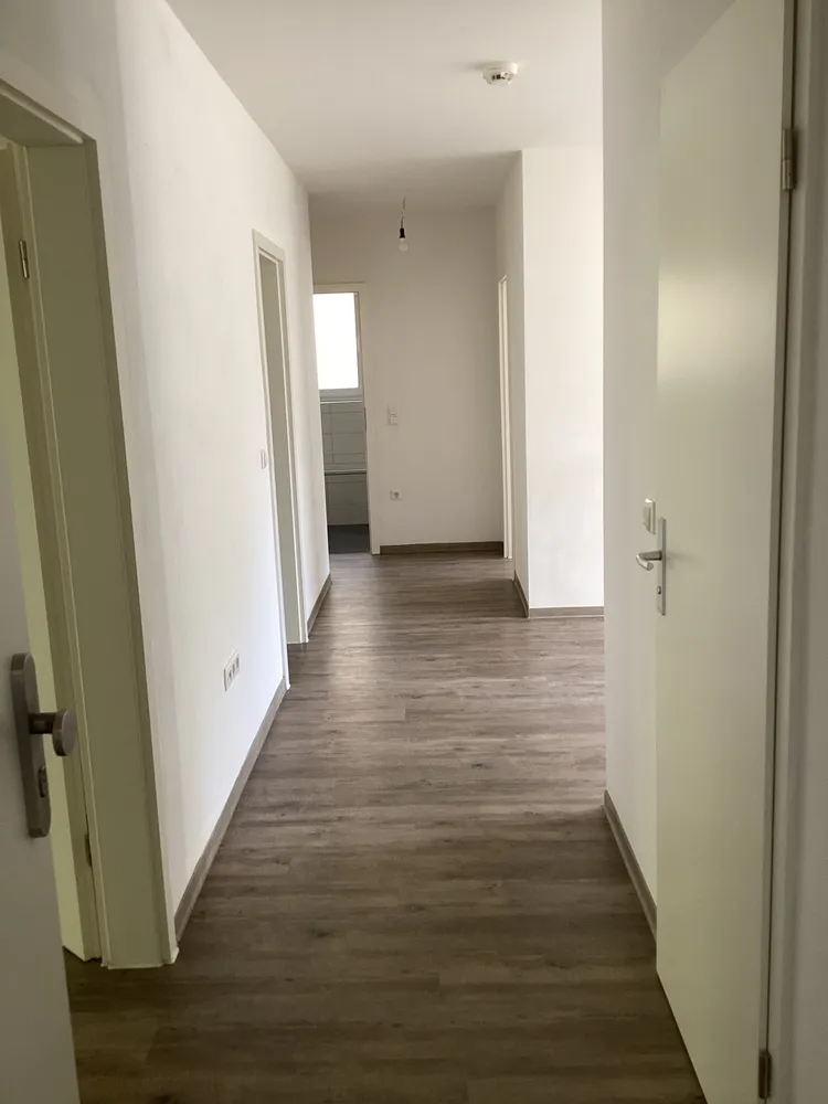 4 Zimmer Wohnung mit 96 m² in Lübeck – Bild 4
