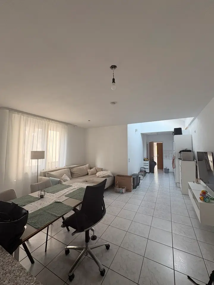 2 Zimmer Wohnung mit 65 m² in Leverkusen – Bild 2