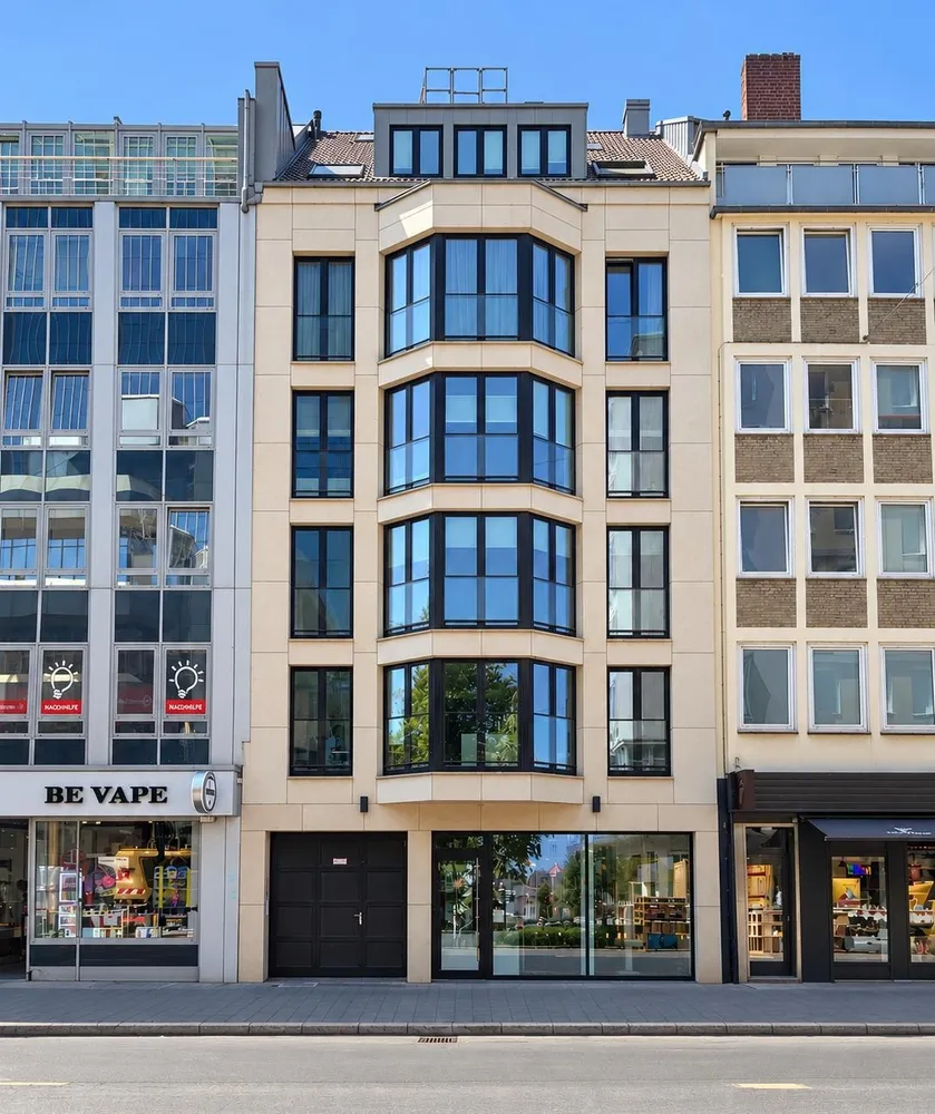 3 Zimmer Wohnung mit 103 m² in Düsseldorf – Bild 3