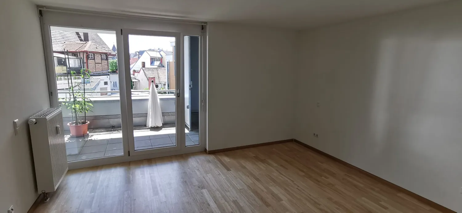 4 Zimmer Wohnung mit 144 m² in Lörrach – Bild 2