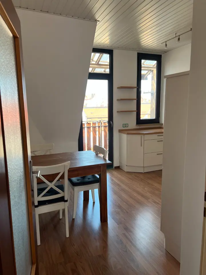 4 Zimmer Wohnung mit 85 m² in Nürnberg – Bild 10