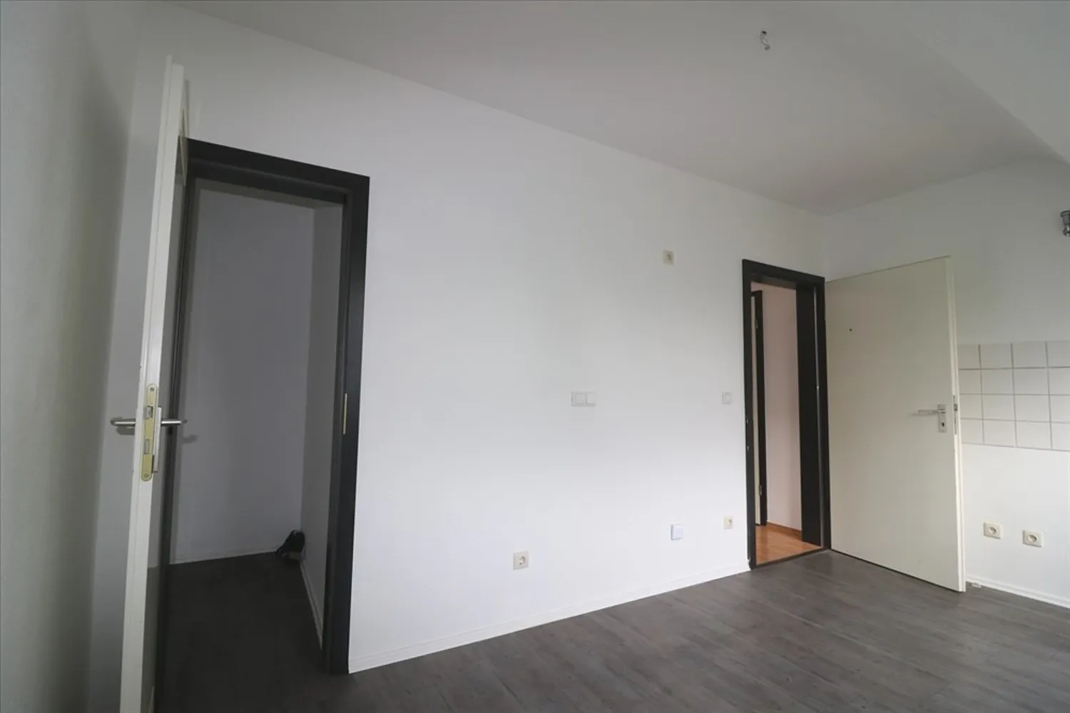 3 Zimmer Wohnung mit 90 m² in Krefeld – Bild 12