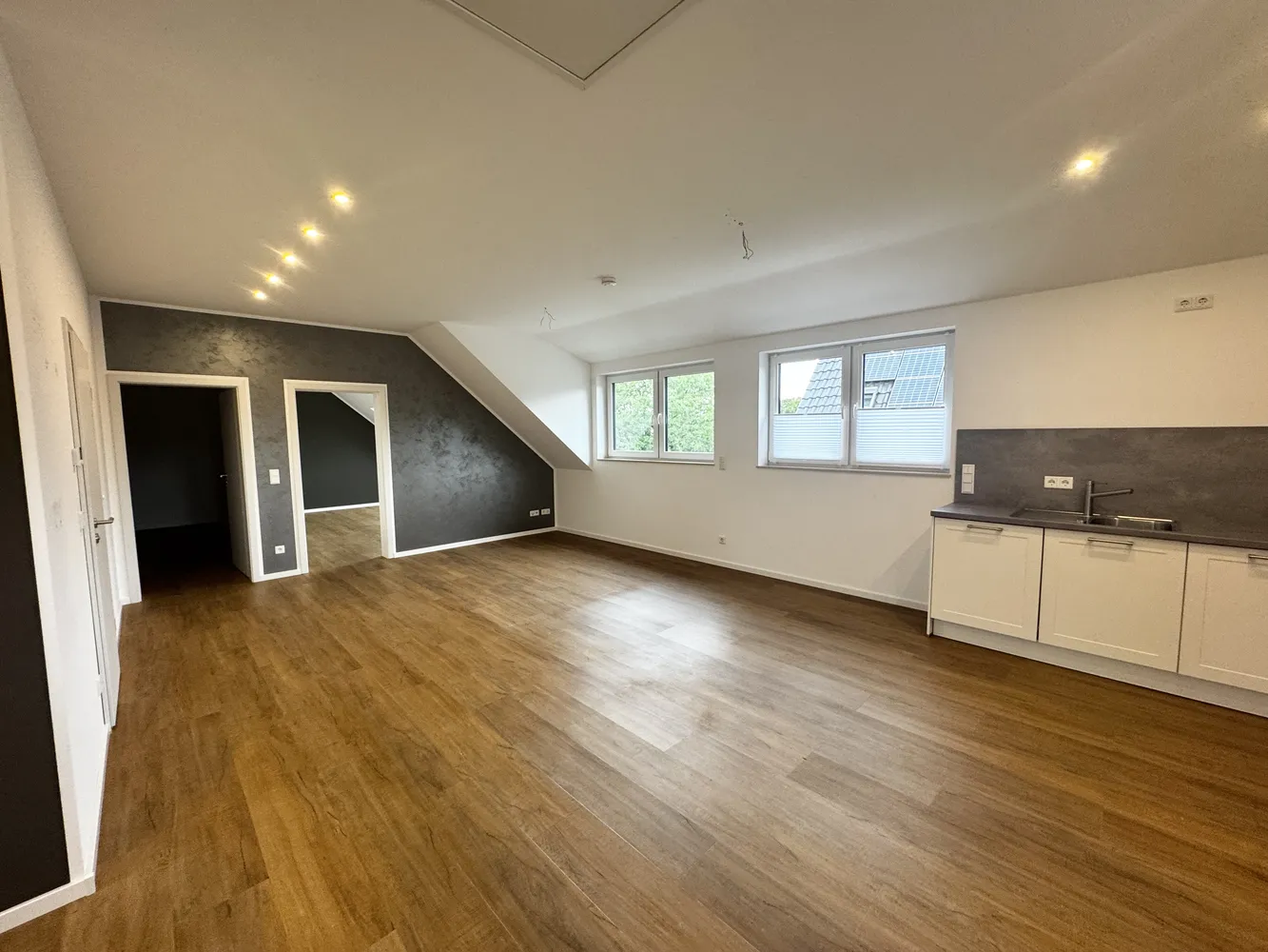 3 room apartment with 80 m² in Cologne – Photo 4