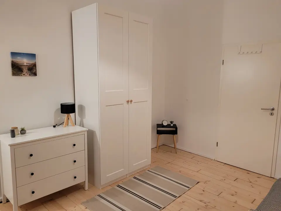 4 Zimmer Wohnung mit 77 m² in Düsseldorf – Bild 1