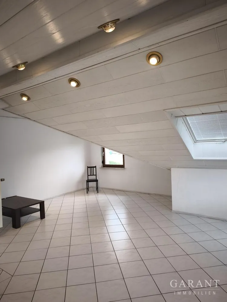 4 Zimmer Wohnung mit 96 m² in Aalen – Bild 2