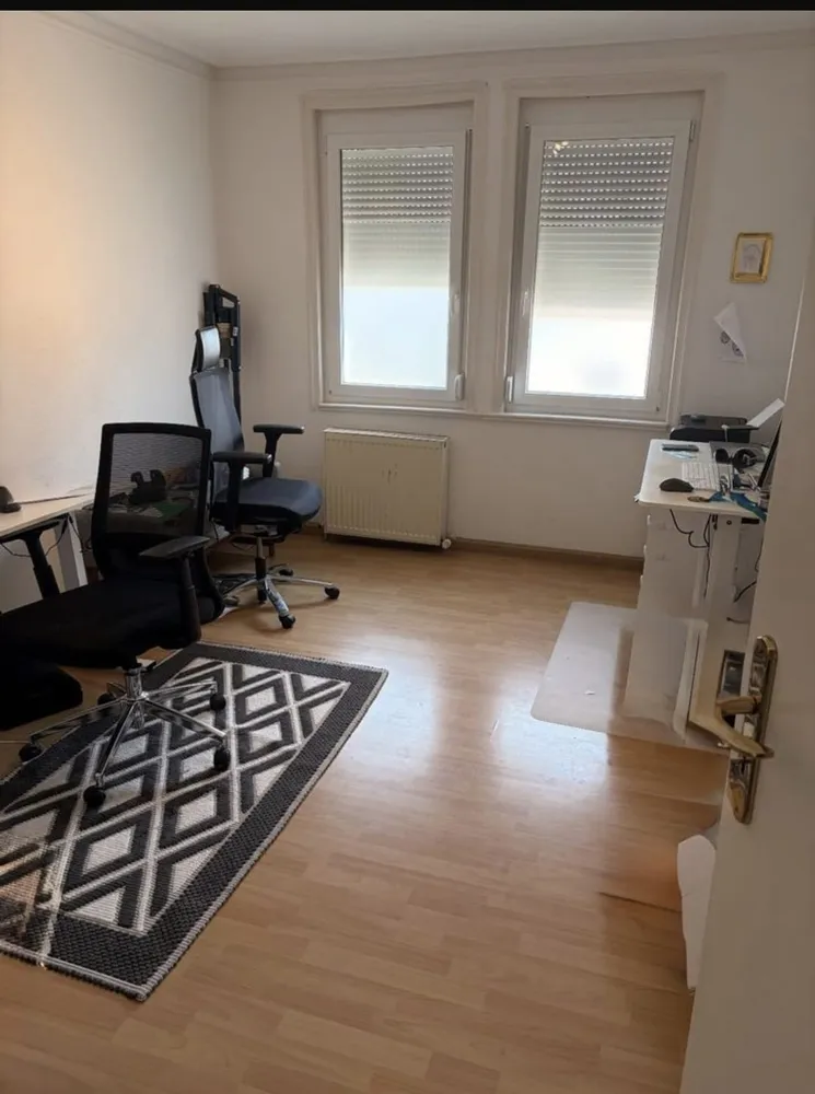 7 Zimmer Wohnung mit 110 m² in Stuttgart – Bild 4