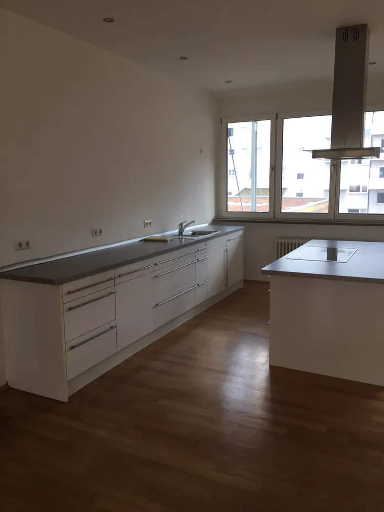 2 Zimmer Wohnung mit 107 m² in Stuttgart – Bild 4