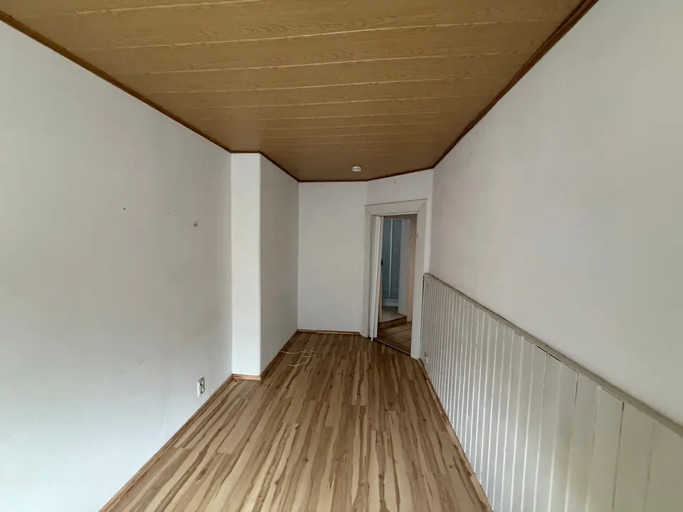 2 Zimmer Wohnung mit 20 m² in Greiz – Bild 2
