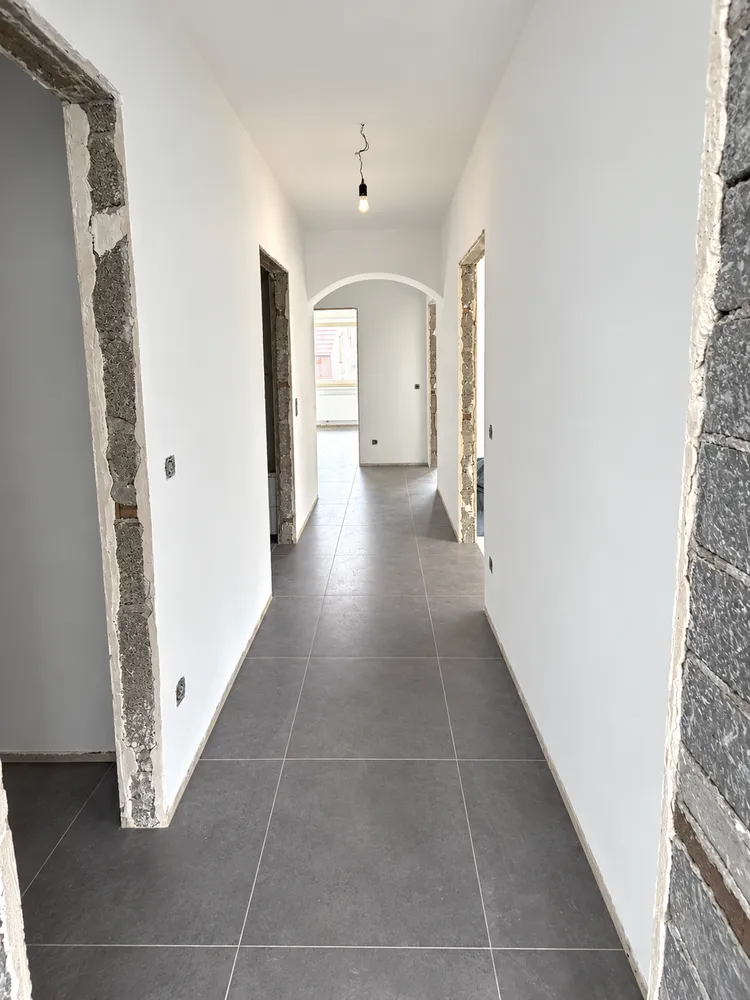 4 Zimmer Wohnung mit 80 m² in Oberhausen – Bild 2