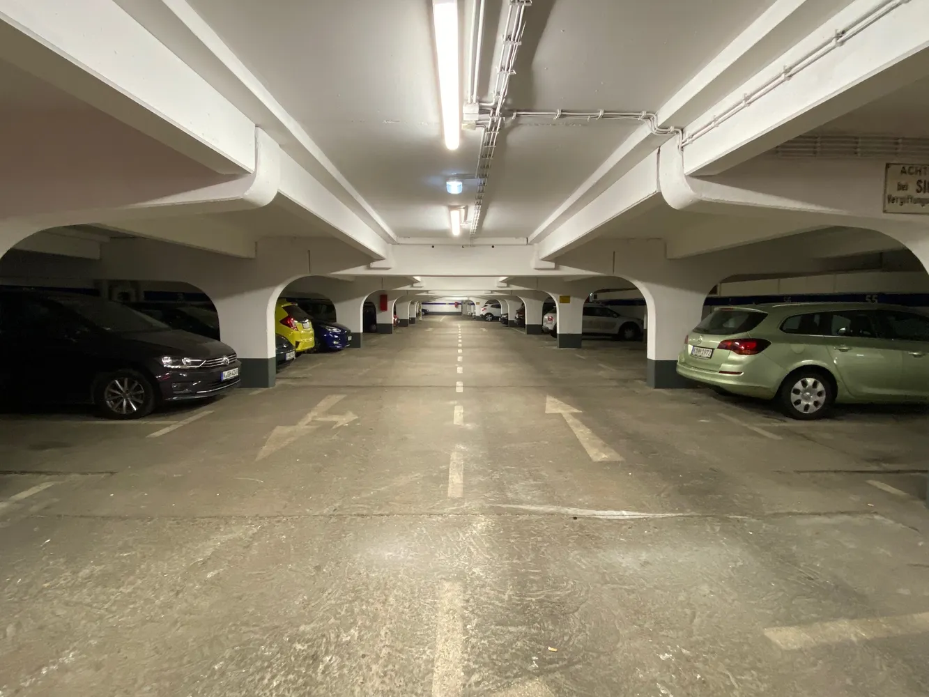 2 Zimmer Wohnung mit 4 m² in Köln – Bild 10