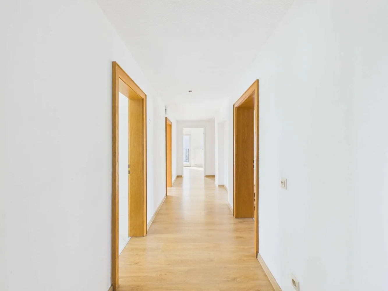 4 Zimmer Wohnung mit 108 m² in Nürnberg – Bild 11