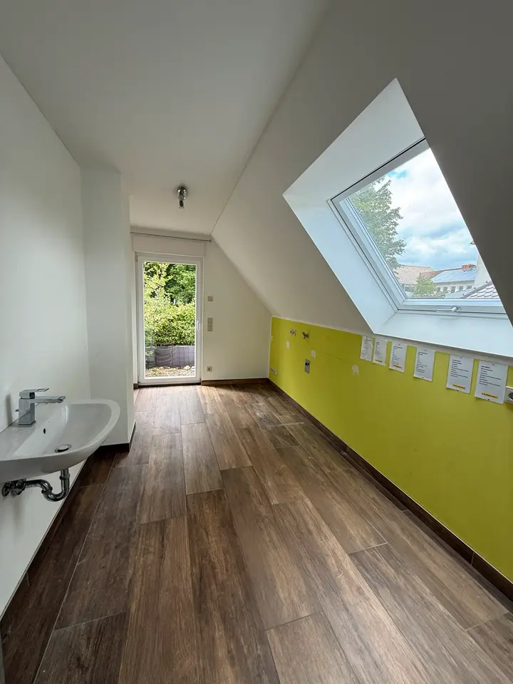 8 Zimmer Wohnung mit 244 m² in Minden – Bild 8