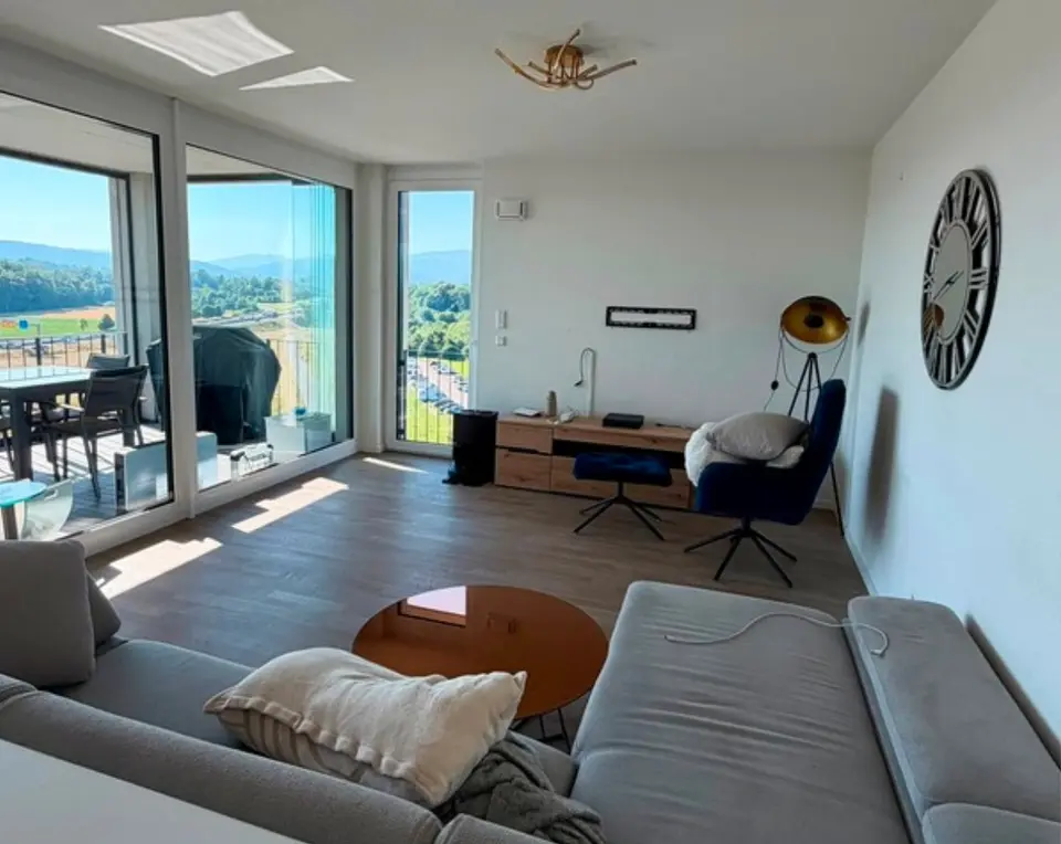 2 Zimmer Wohnung mit 97 m² in Freiburg im Breisgau – Bild 1