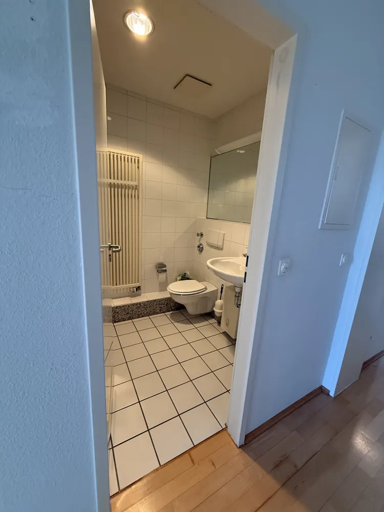 2 Zimmer Wohnung mit 36 m² in Düsseldorf – Bild 2