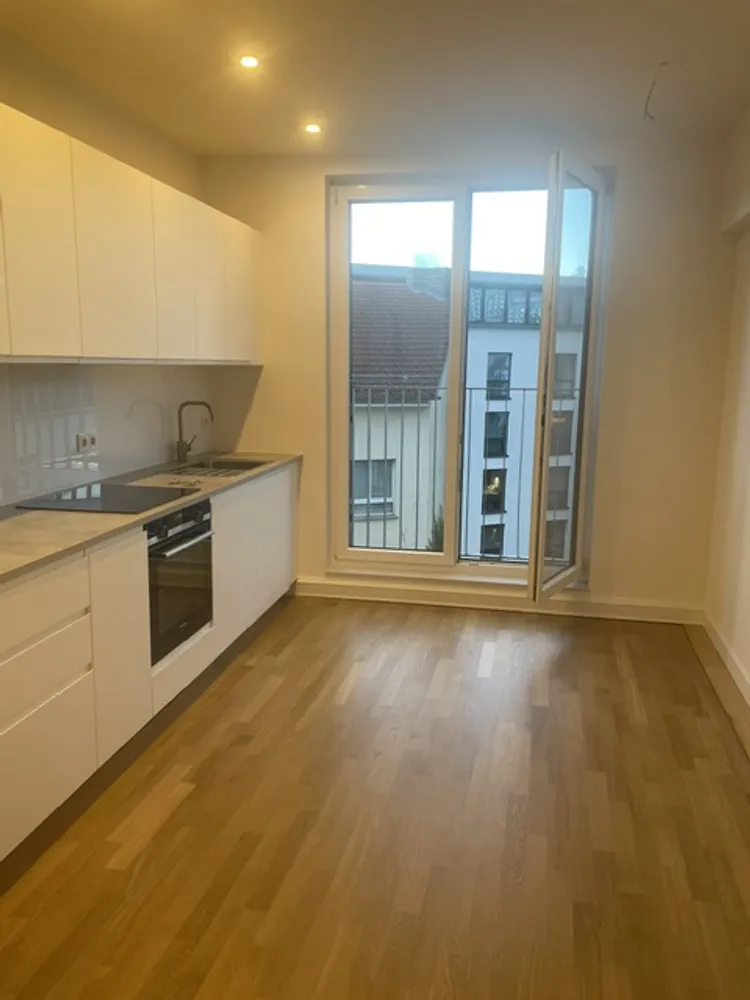 1 Zimmer Wohnung mit 67 m² in Berlin – Bild 4