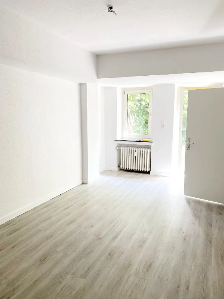 2 Zimmer Wohnung mit 45 m² in Düsseldorf – Bild 2