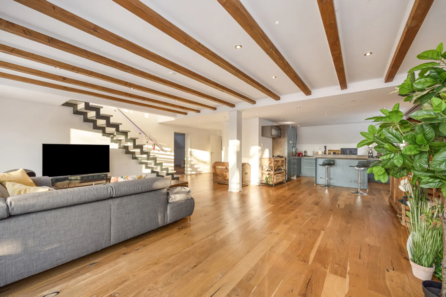 3 Zimmer Wohnung mit 177 m² in Solingen – Bild 2