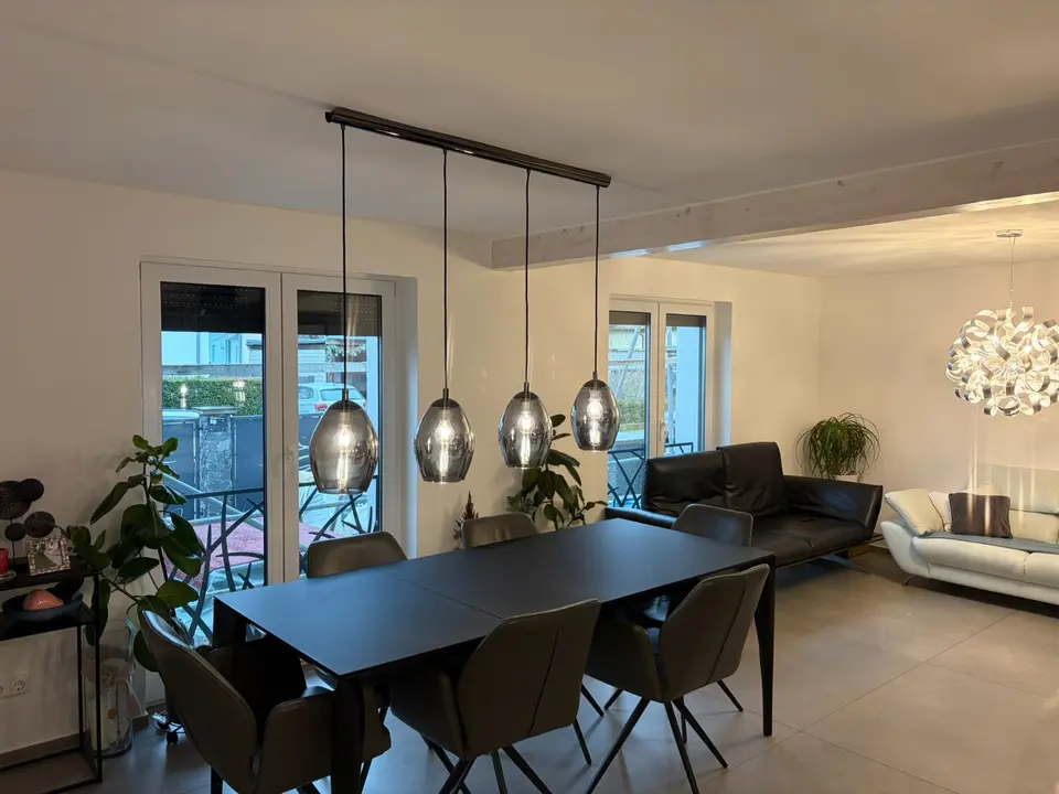 2 Zimmer Wohnung mit 72 m² in Karlsruhe – Bild 1