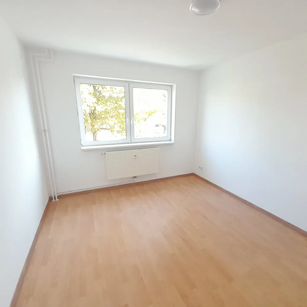 1 Zimmer Wohnung mit 54 m² in Halle (Saale) – Bild 6