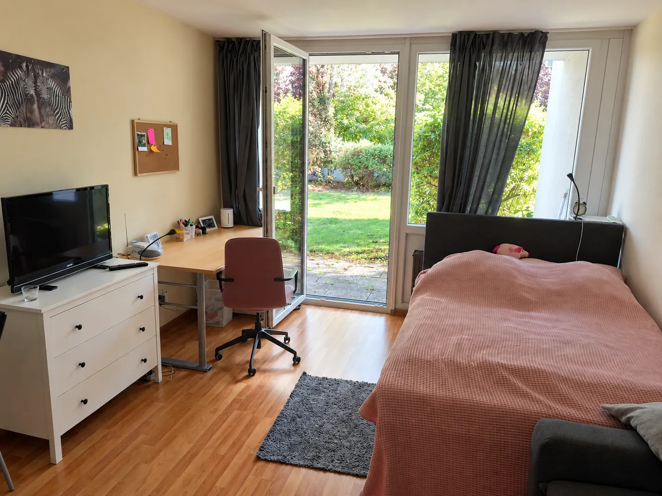 1 Zimmer Wohnung mit 27 m² in Hannover – Bild 1