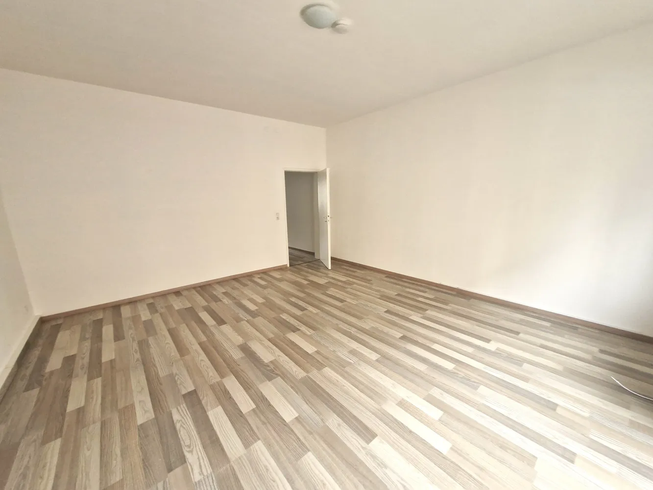 2 Zimmer Wohnung mit 66 m² in Riesa – Bild 7