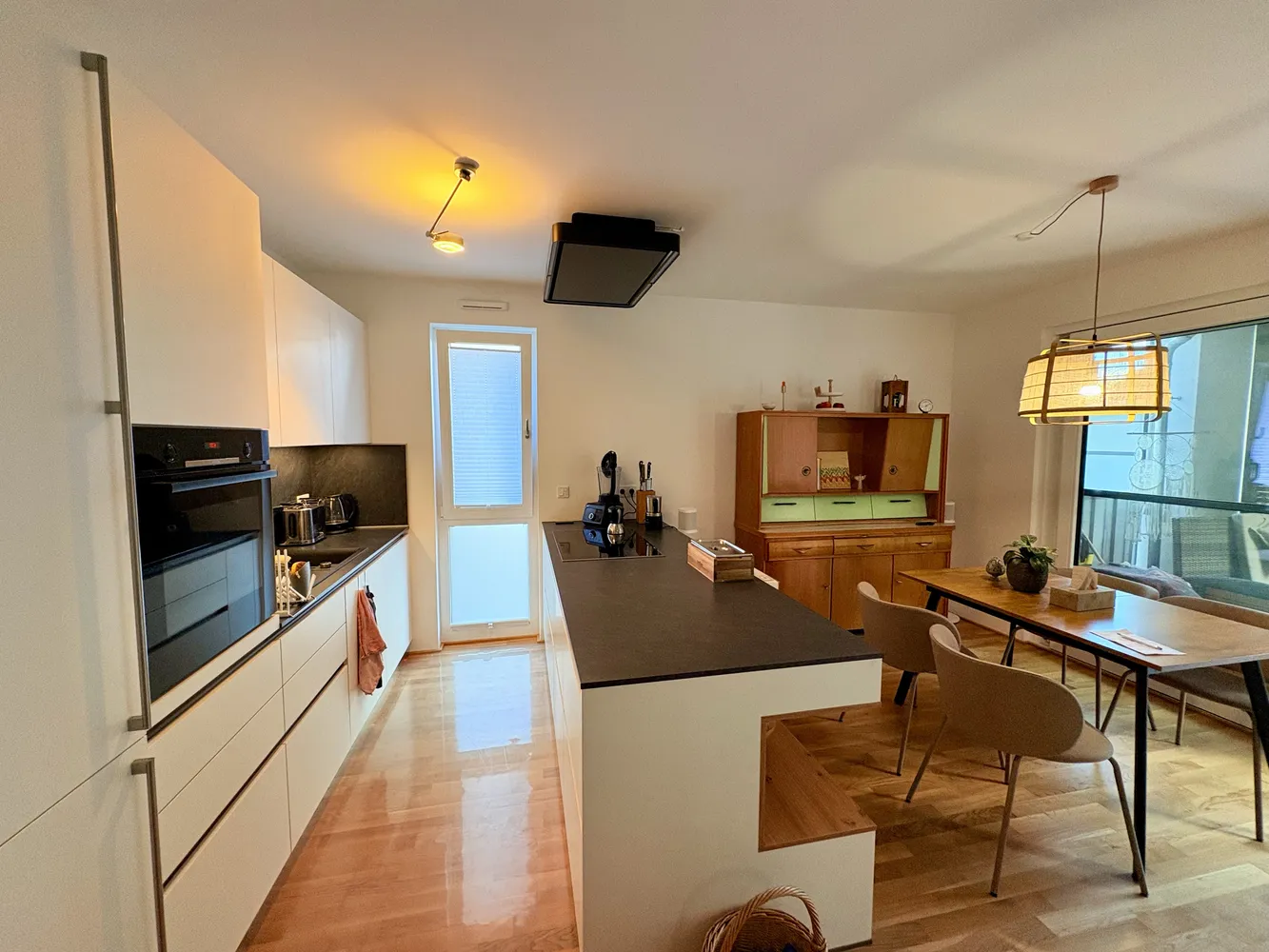 3 Zimmer Wohnung mit 101 m² in Wiesbaden – Bild 6