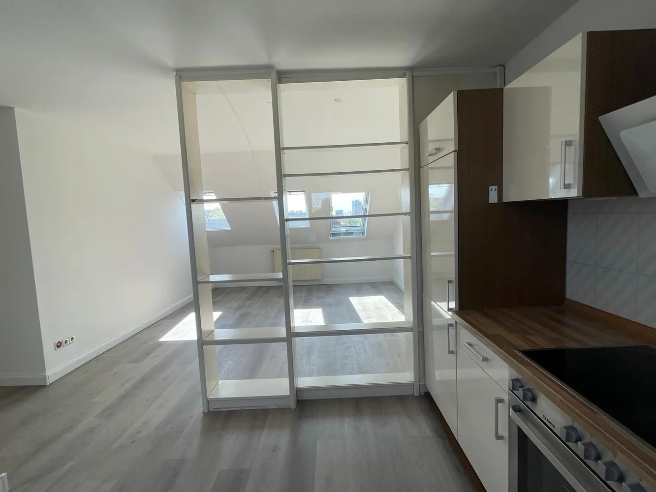 2 Zimmer Wohnung mit 42 m² in Hannover – Bild 3