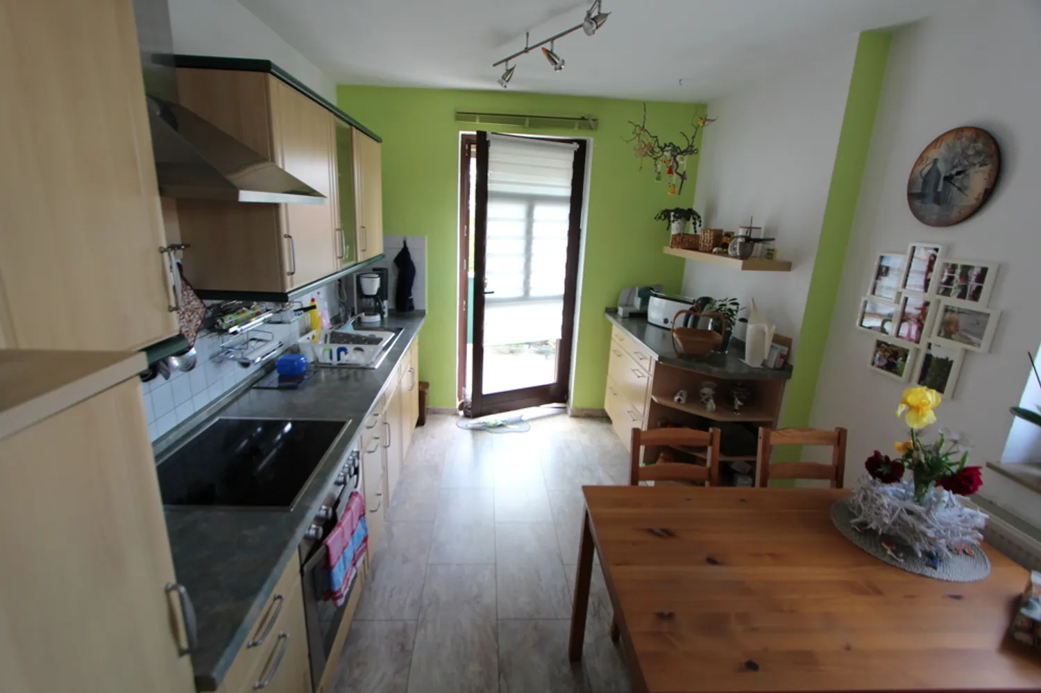 2 Zimmer Wohnung mit 69 m² in Altenburg – Bild 1