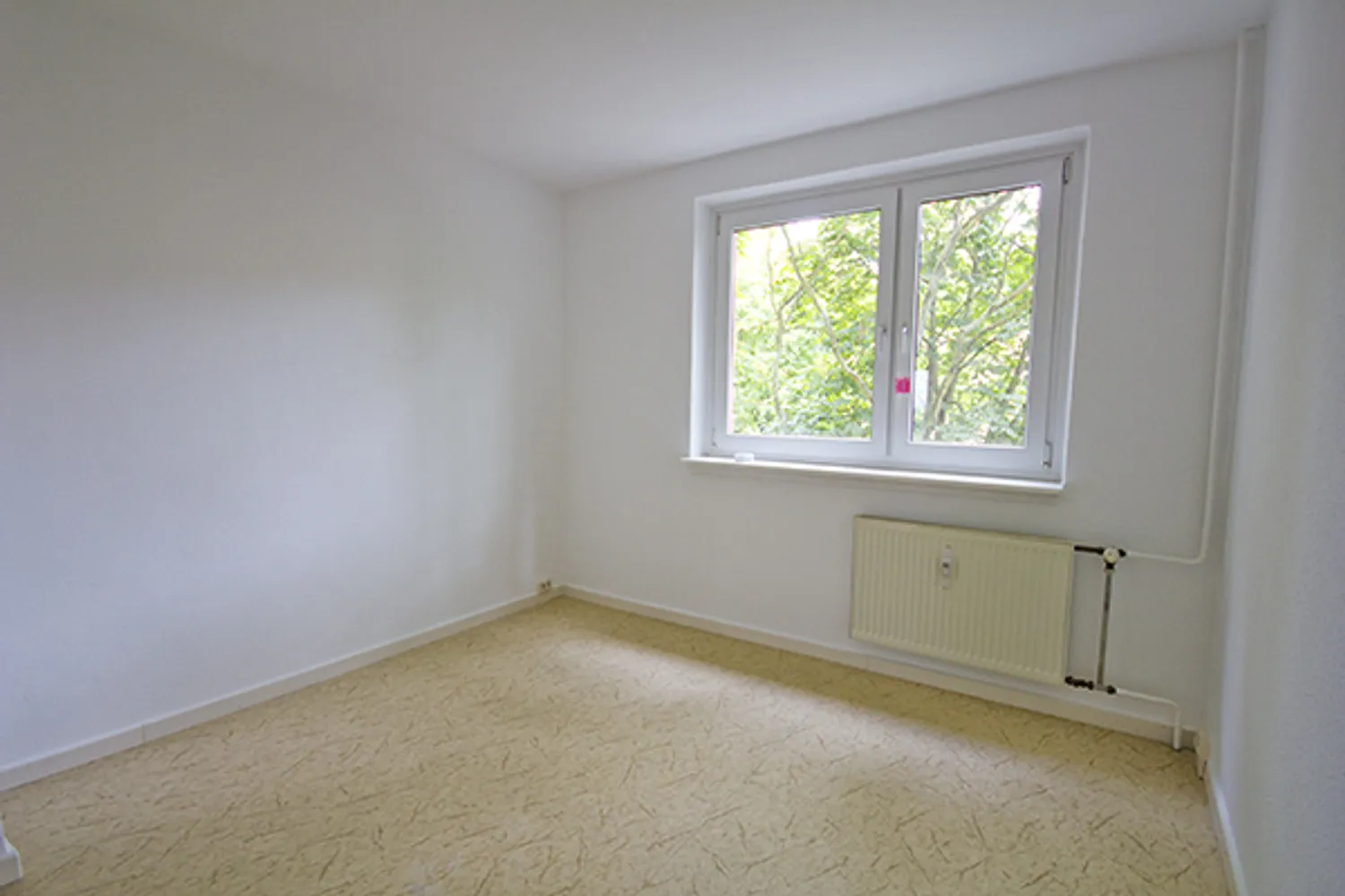 4 Zimmer Wohnung mit 71 m² in Halle (Saale) – Bild 6
