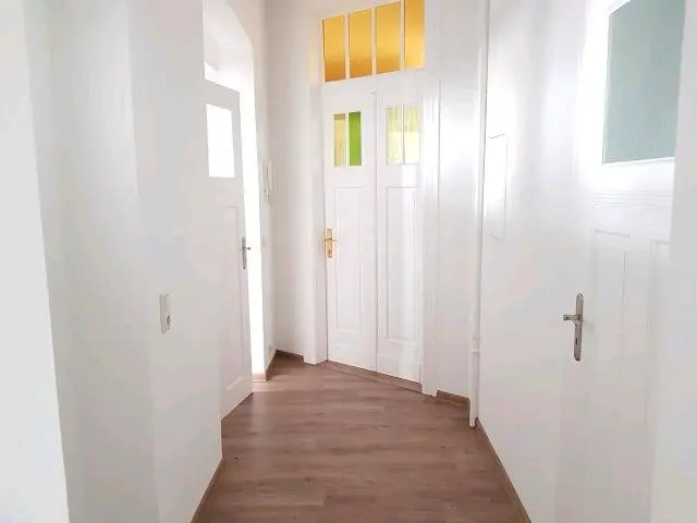 2 Zimmer Wohnung mit 64 m² in Altenburg – Bild 2