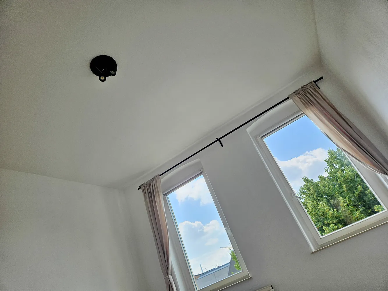 1 Zimmer Wohnung mit 19 m² in Halle (Saale) – Bild 2