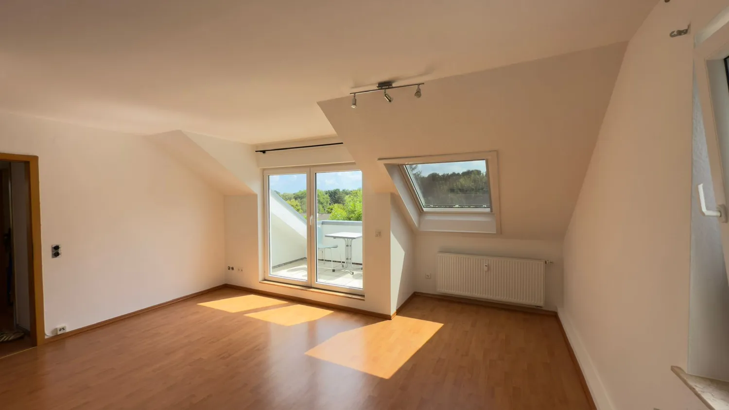 2 room apartment with 66 m² in Bielefeld – Photo 2