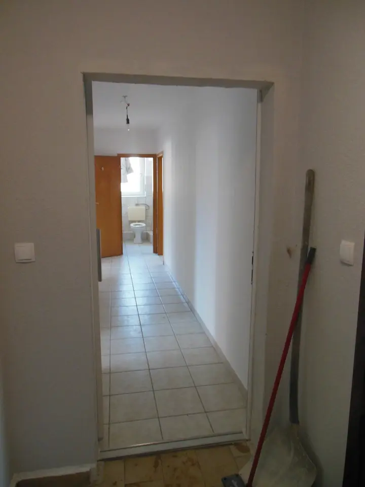 2 Zimmer Wohnung mit 71 m² in Grevenbroich – Bild 4