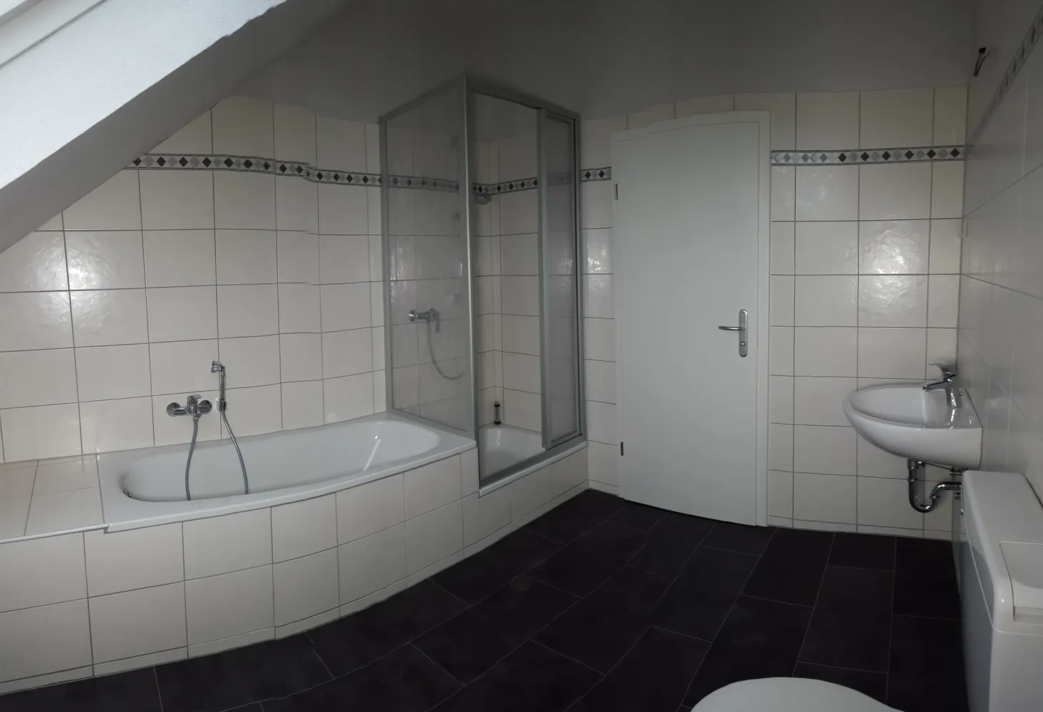 2 Zimmer Wohnung mit 78 m² in Wuppertal – Bild 2