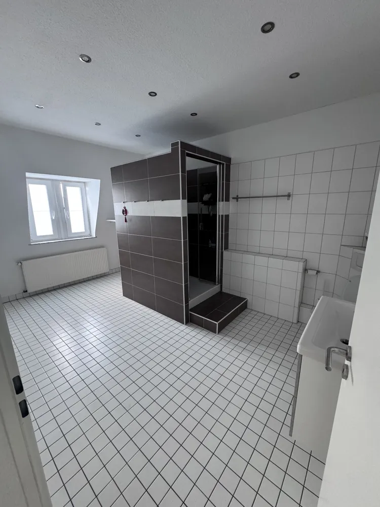 4 Zimmer Wohnung mit 120 m² in Neuss – Bild 6