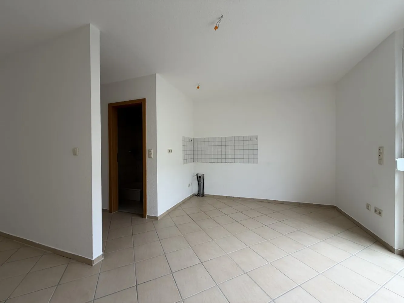 1 Zimmer Wohnung mit 30 m² in Erlangen – Bild 3